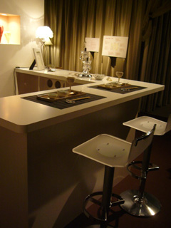 080201_DOMUS_01.jpg